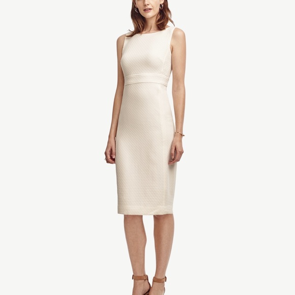 Ann Taylor Dresses & Skirts - Ann Taylor Block Jacquard Sheath Dress